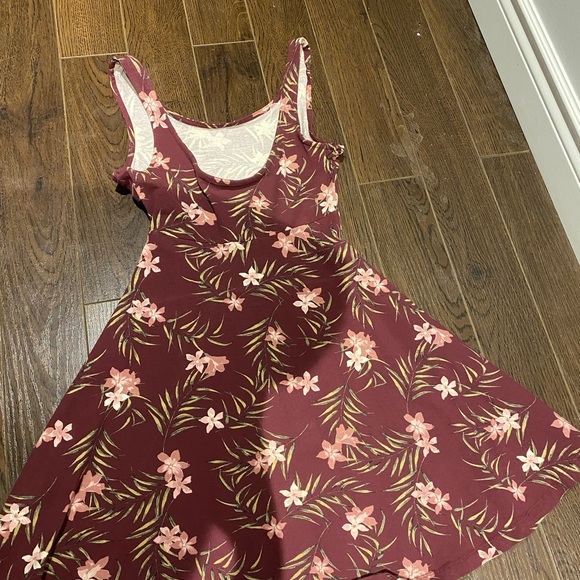 Ardene Burgundy and Pink Floral Mini Dress - Picture 2 of 2